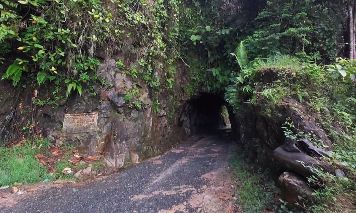Batu Lubang Sibolga